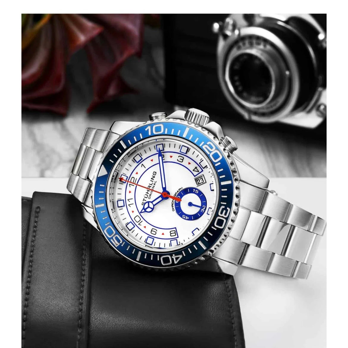 Stührling Brigadier Quartz 3966 Chronograph 42mm Diver White dial / blue bezel